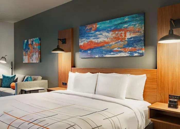 La Quinta Inn & Suites By Wyndham Springfield