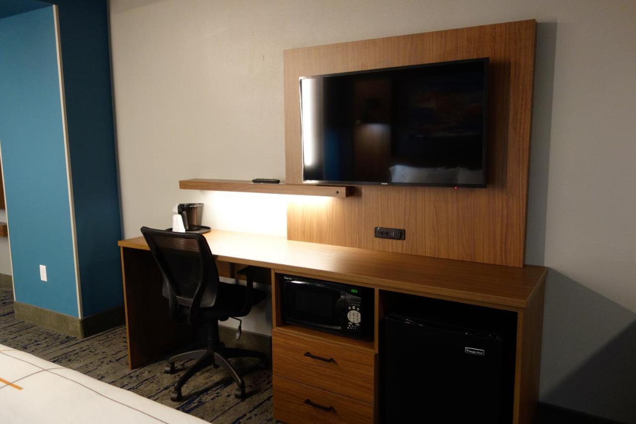 Hotel La Quinta & By Wyndham